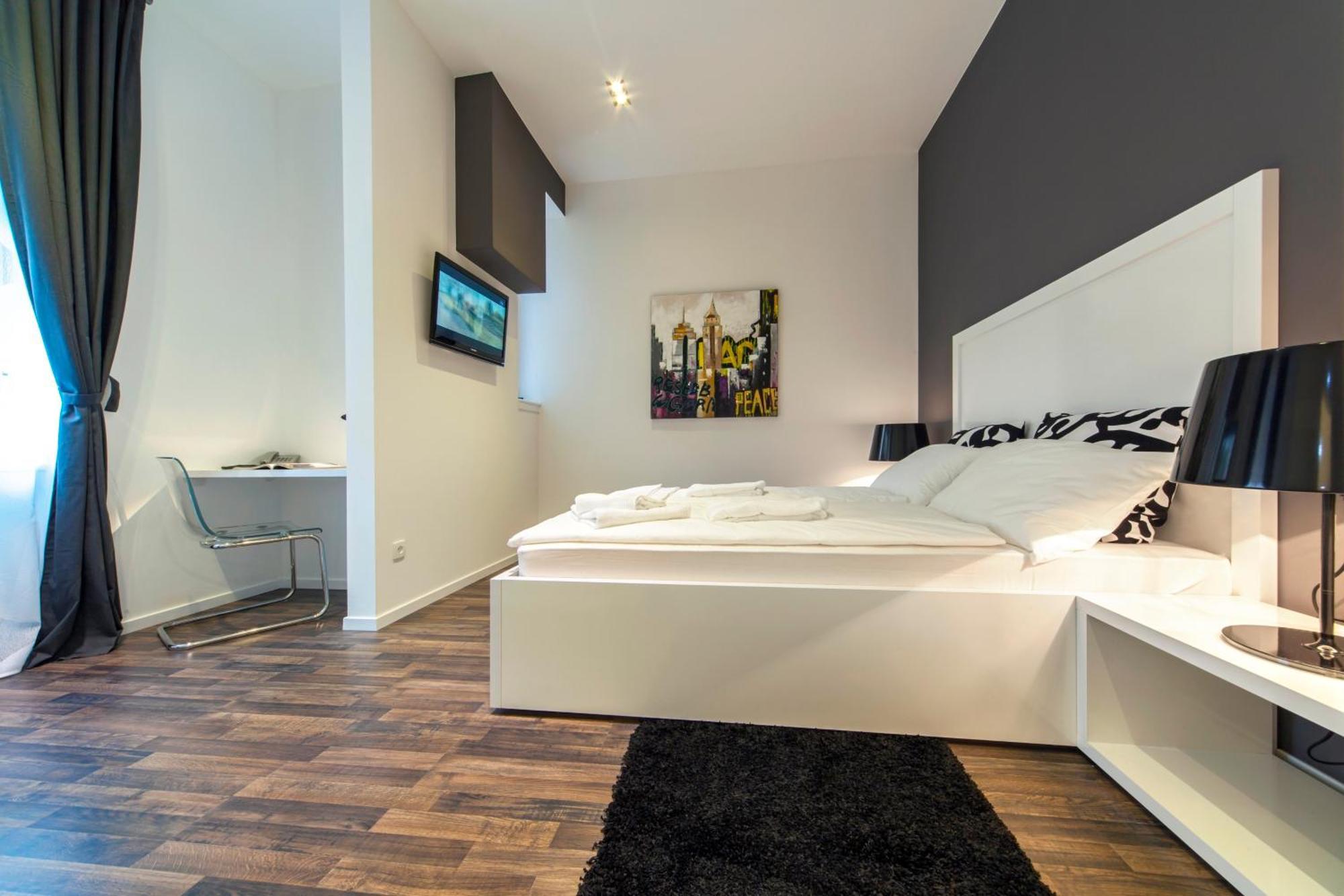 Priuli Luxury Rooms สปลิท ภายนอก รูปภาพ